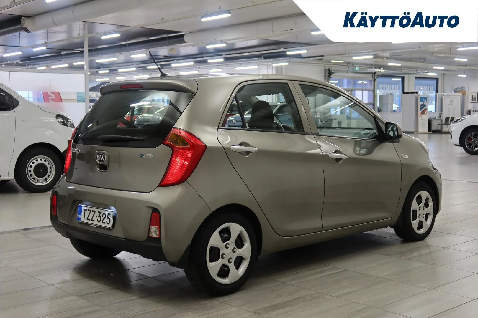KIA Picanto TZZ-325 carousel image