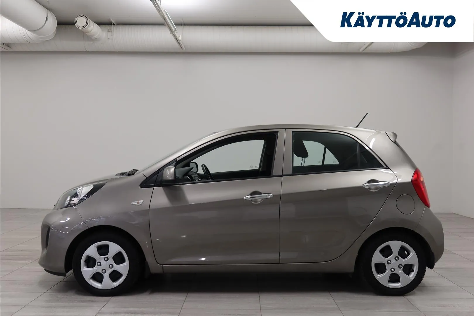 KIA Picanto TZZ-325 carousel image