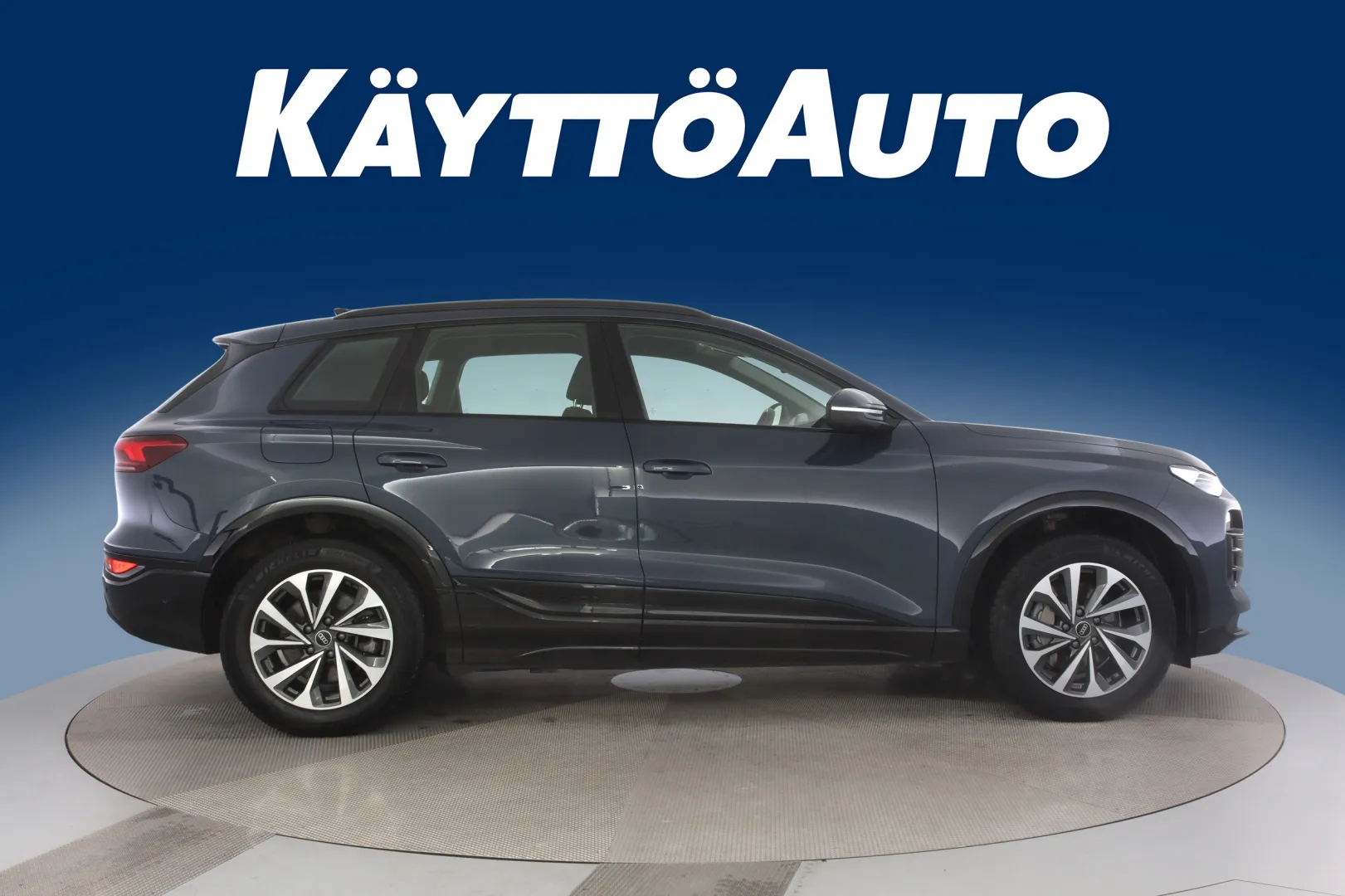 AUDI Q6 e-tron LSU-101 carousel image