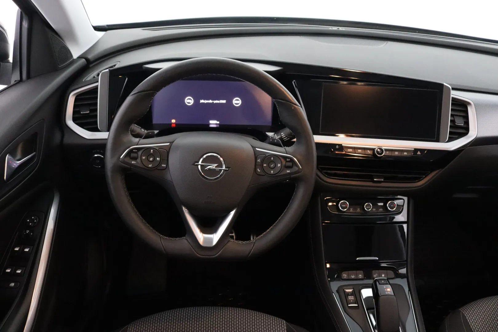 OPEL Grandland NNE-124 carousel image