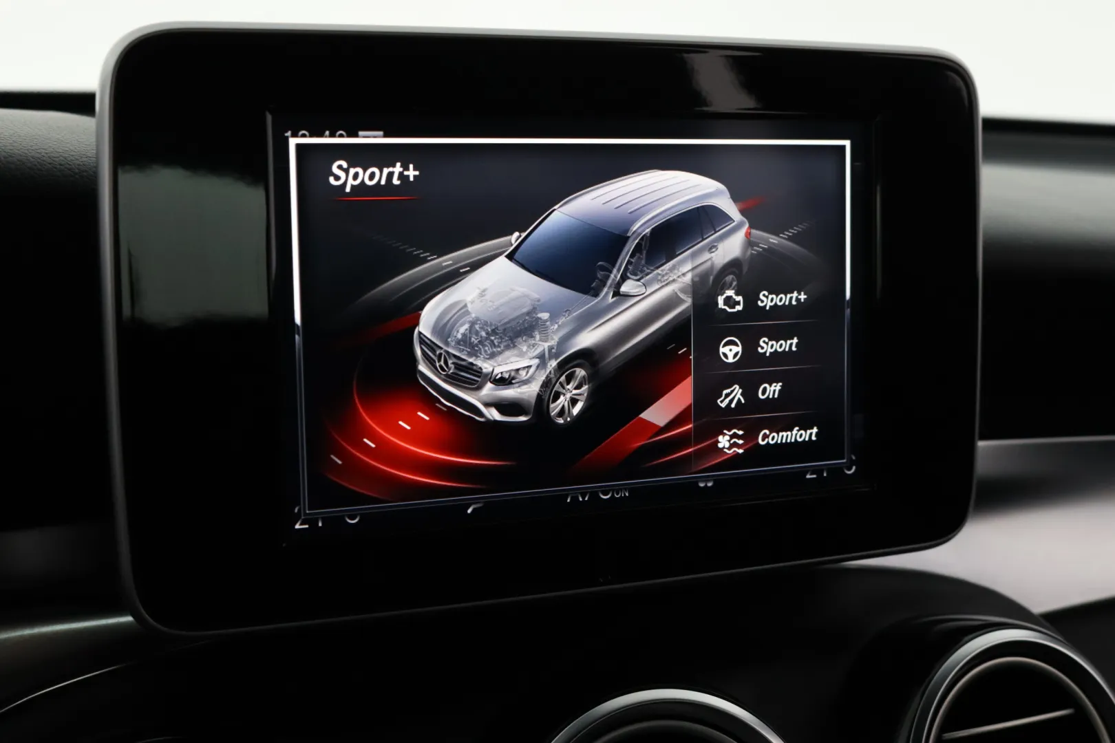 MERCEDES-BENZ GLC OXP-454 carousel image