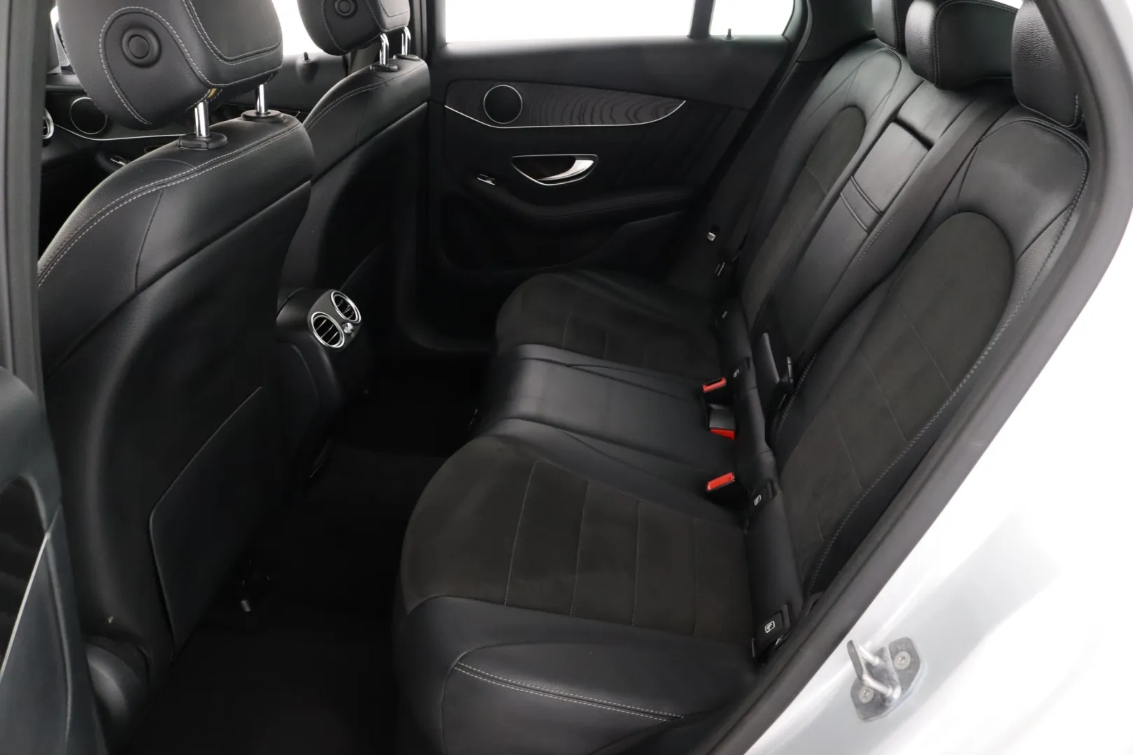 MERCEDES-BENZ GLC OXP-454 carousel image