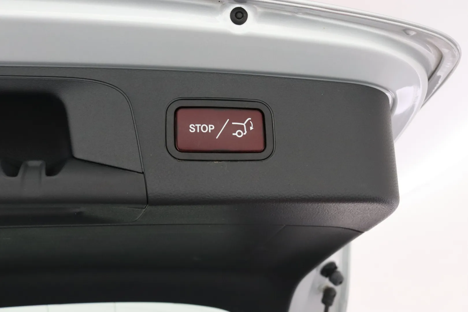 MERCEDES-BENZ GLC OXP-454 carousel image