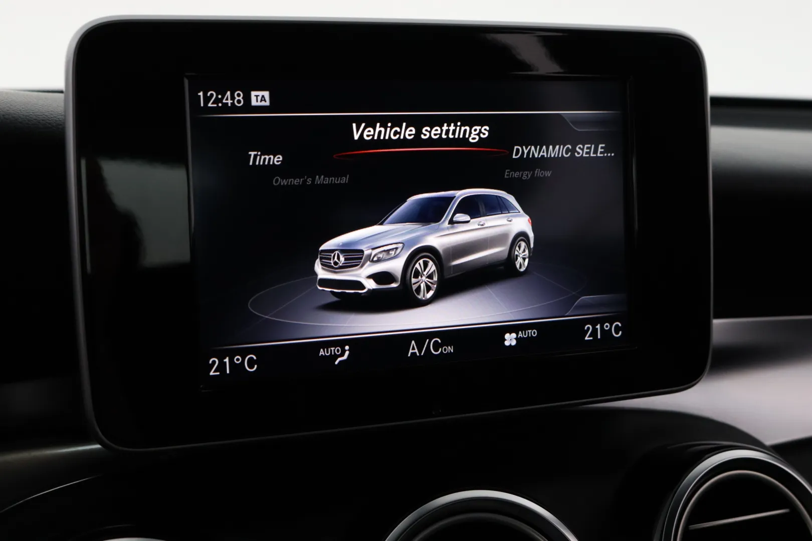 MERCEDES-BENZ GLC OXP-454 carousel image