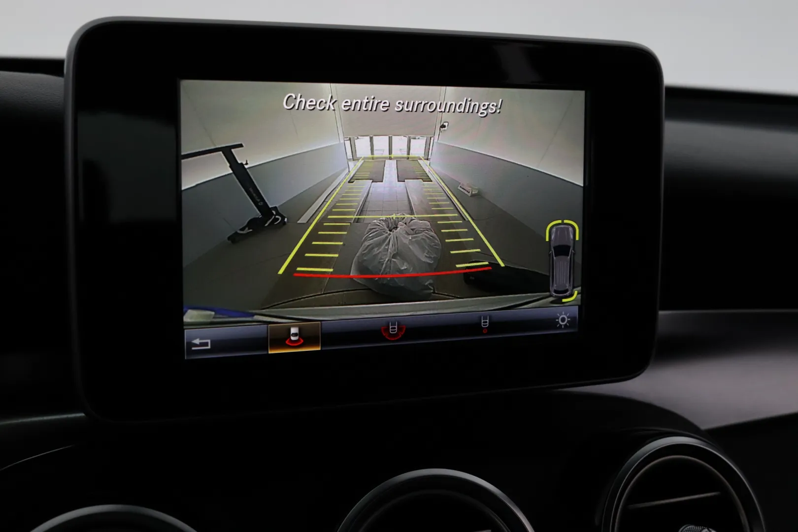 MERCEDES-BENZ GLC OXP-454 carousel image