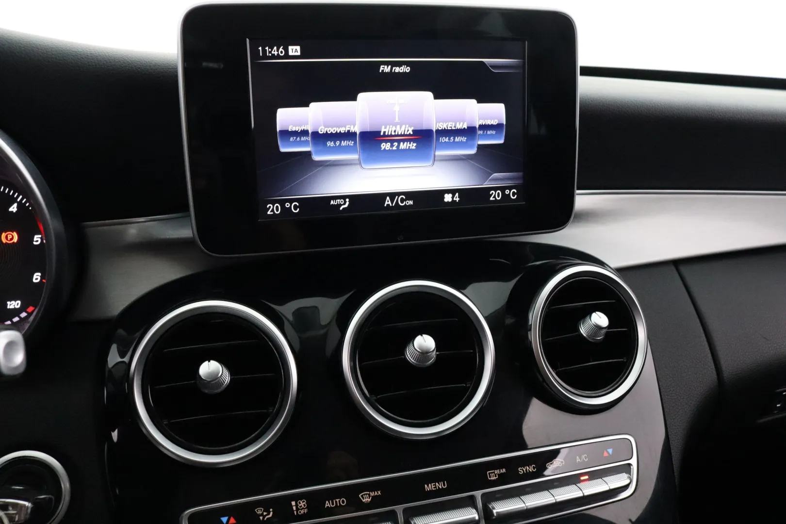 Mercedes-Benz C ERT-597 carousel image