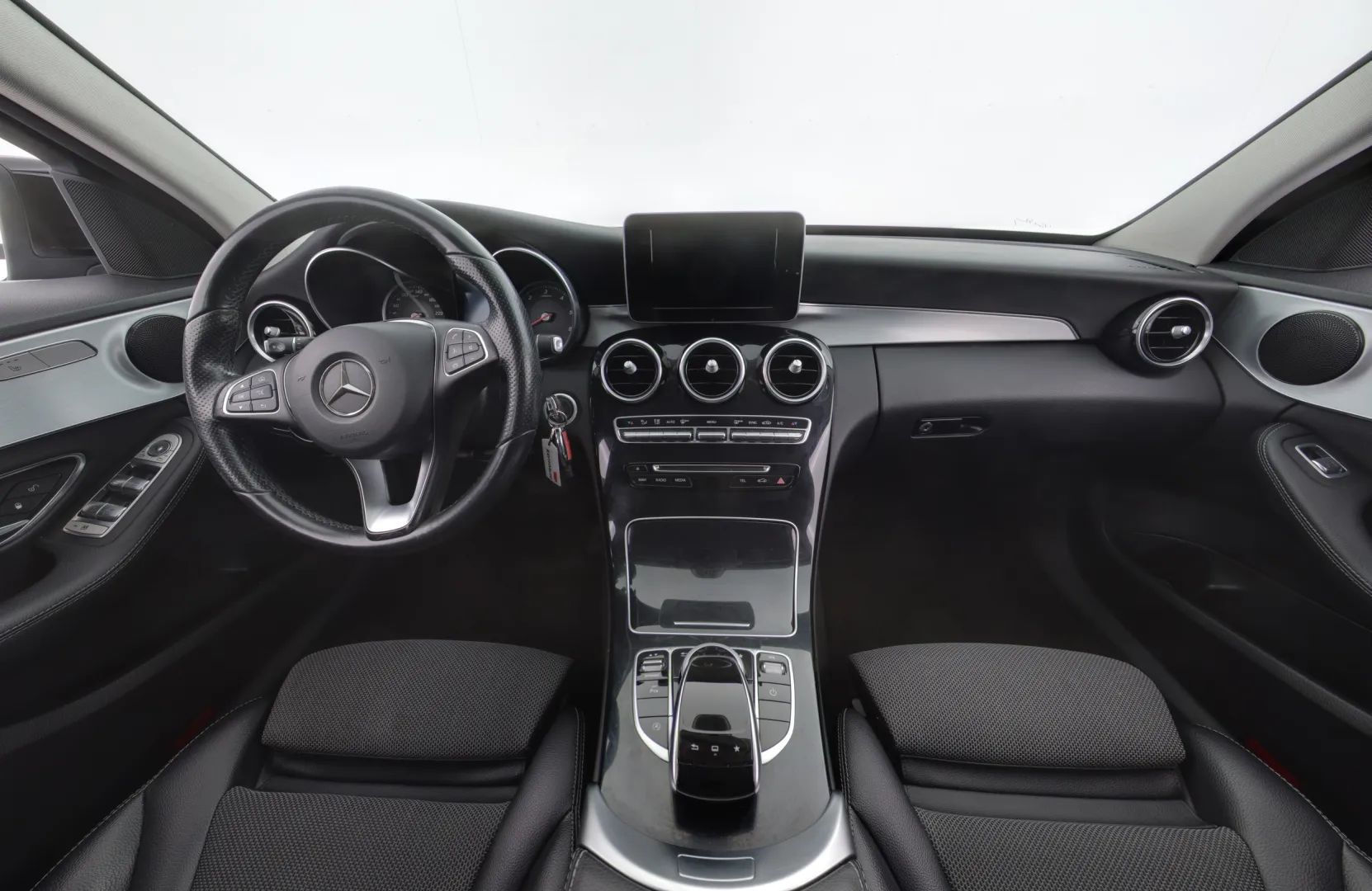 Mercedes-Benz C ERT-597 carousel image