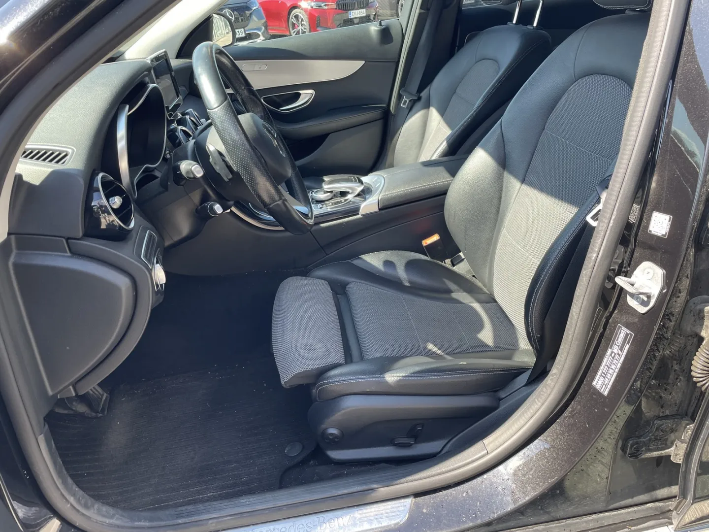 Mercedes-Benz C ERT-597 carousel image
