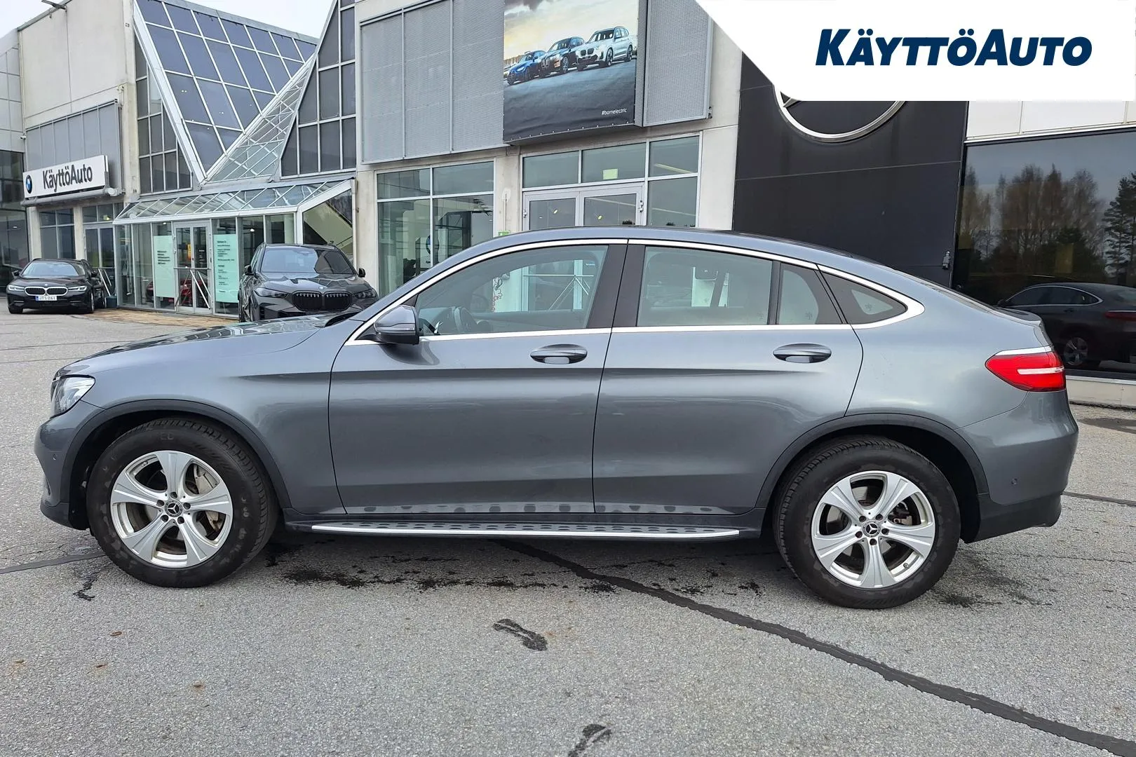 MERCEDES-BENZ GLC ZLL-696 carousel image