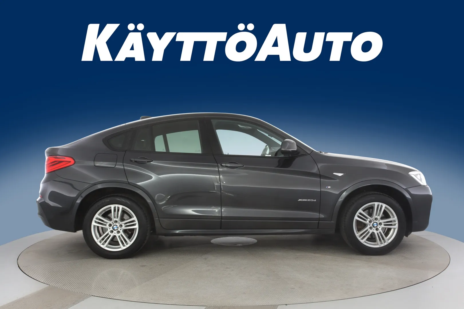 BMW X4 GNU-167 carousel image
