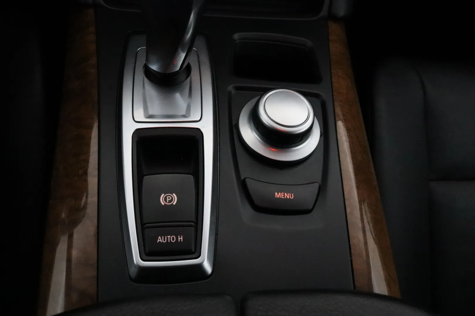 BMW X6 CHB-400 carousel image