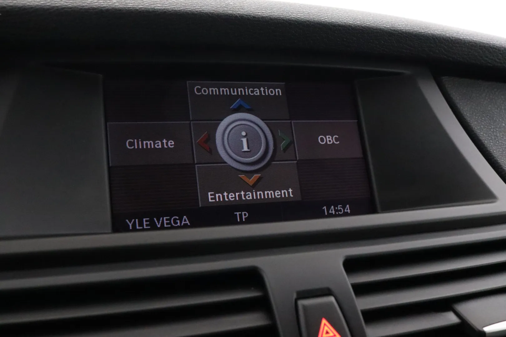 BMW X6 CHB-400 carousel image