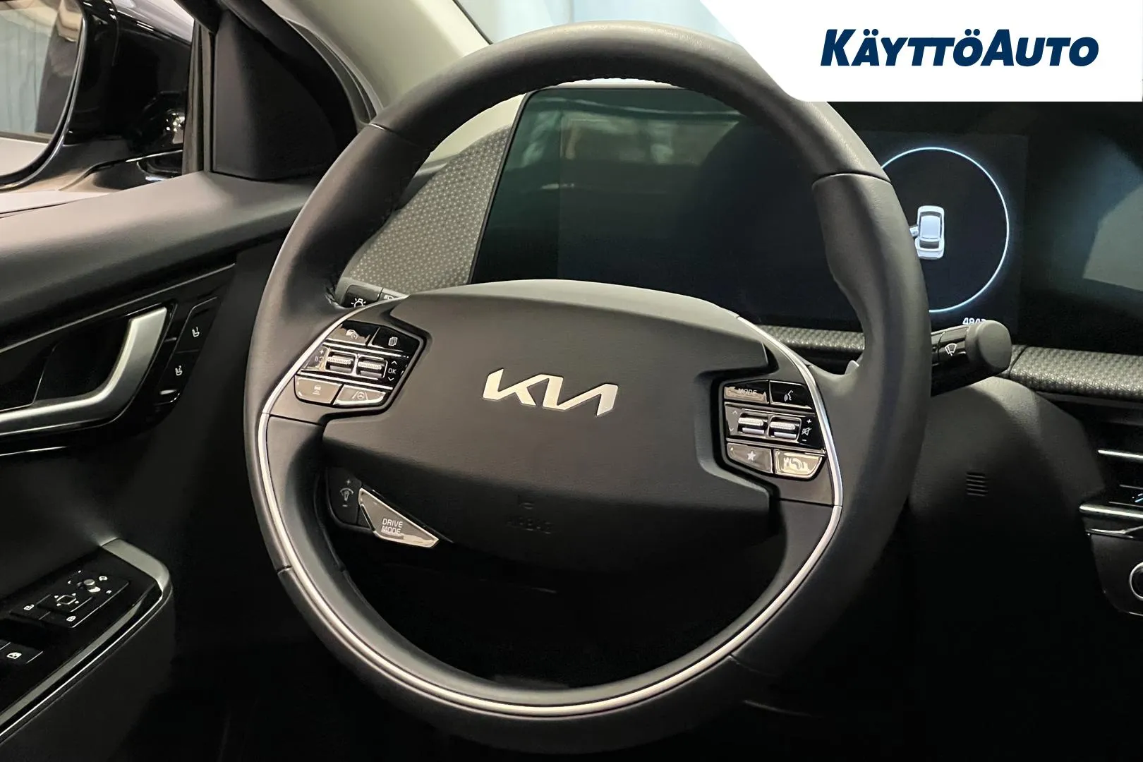 Kia EV6 NNS-547 carousel image