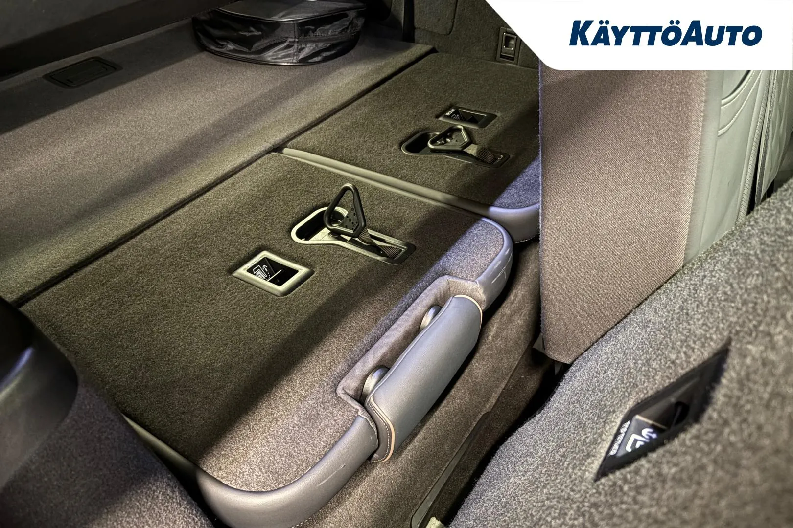 BYD Tang GPZ-166 carousel image
