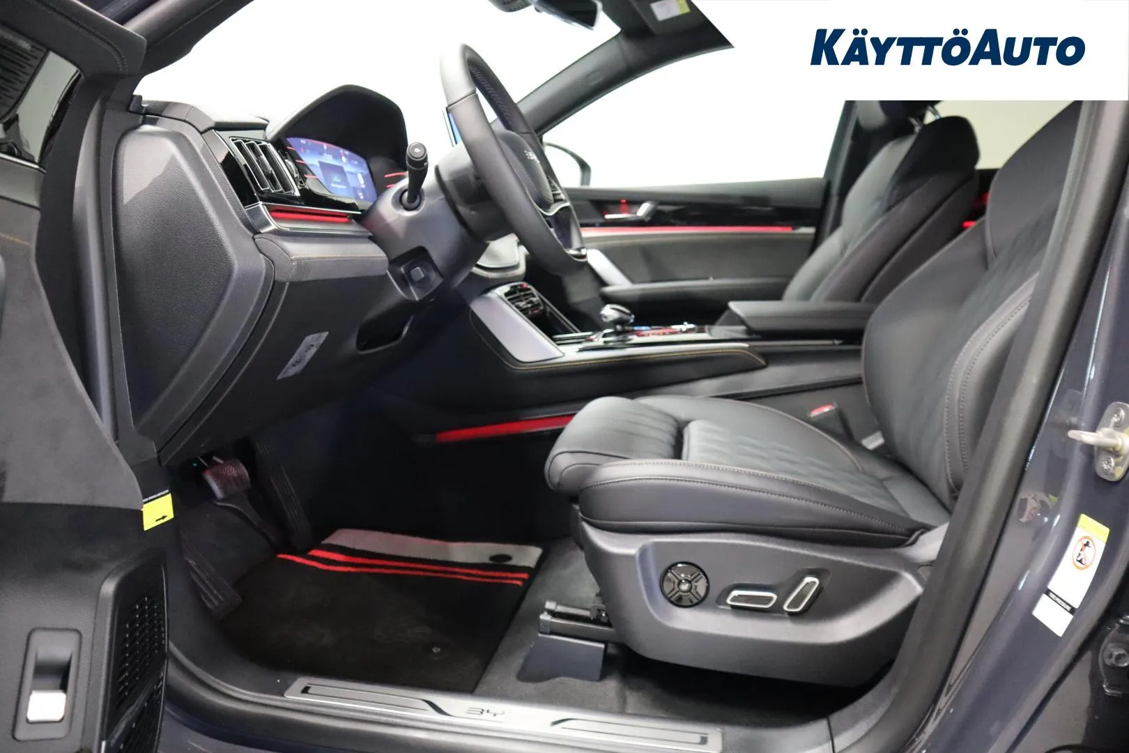 BYD Tang GPZ-160 carousel image