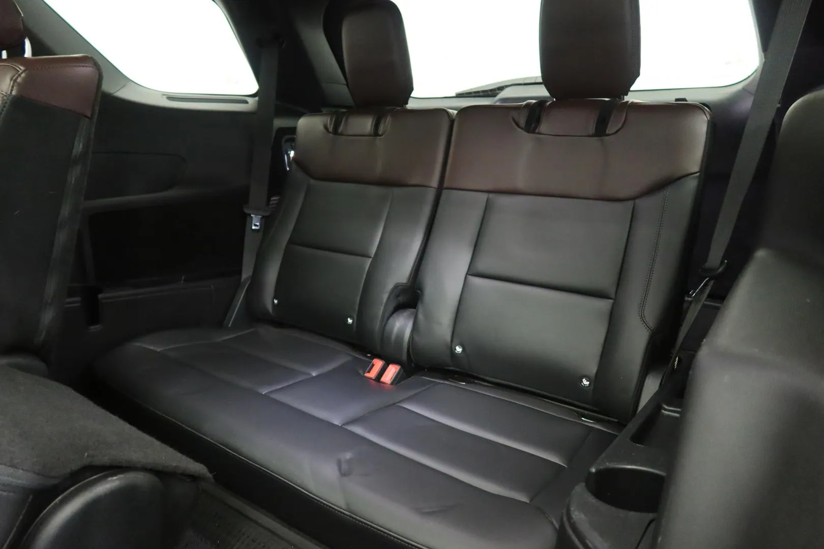 FORD Explorer XRZ-596 carousel image