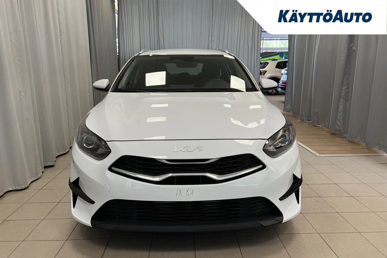 KIA Ceed JNP-891 carousel image