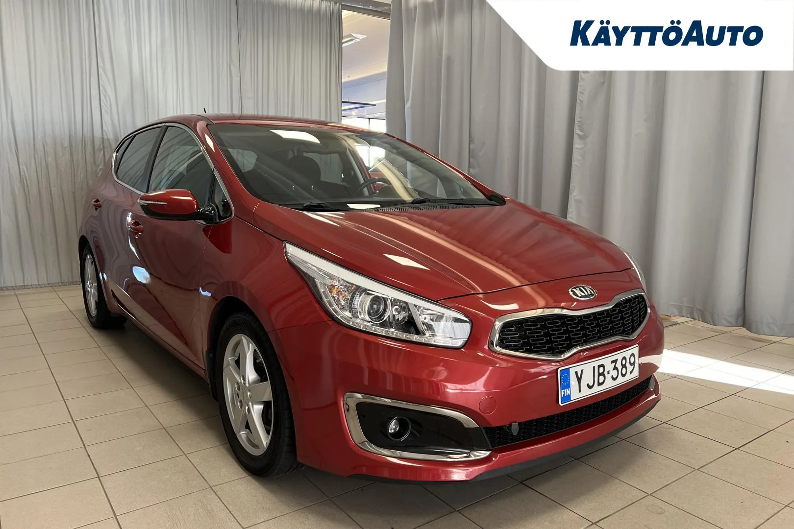 KIA cee'd YJB-389 carousel image
