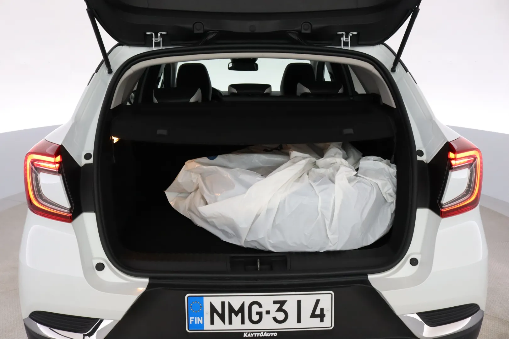 RENAULT Captur NMG-314 carousel image