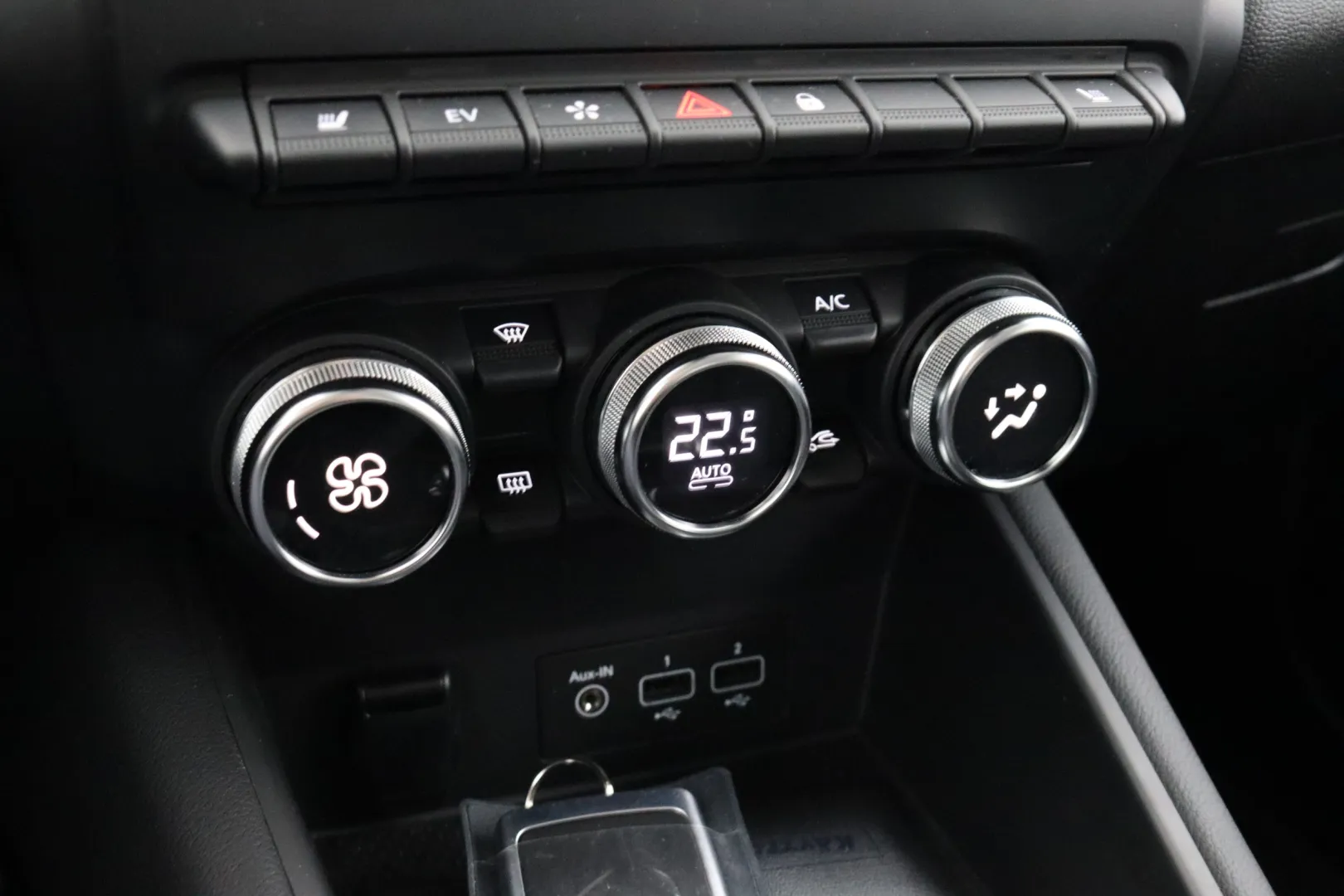 RENAULT Captur NMG-314 carousel image