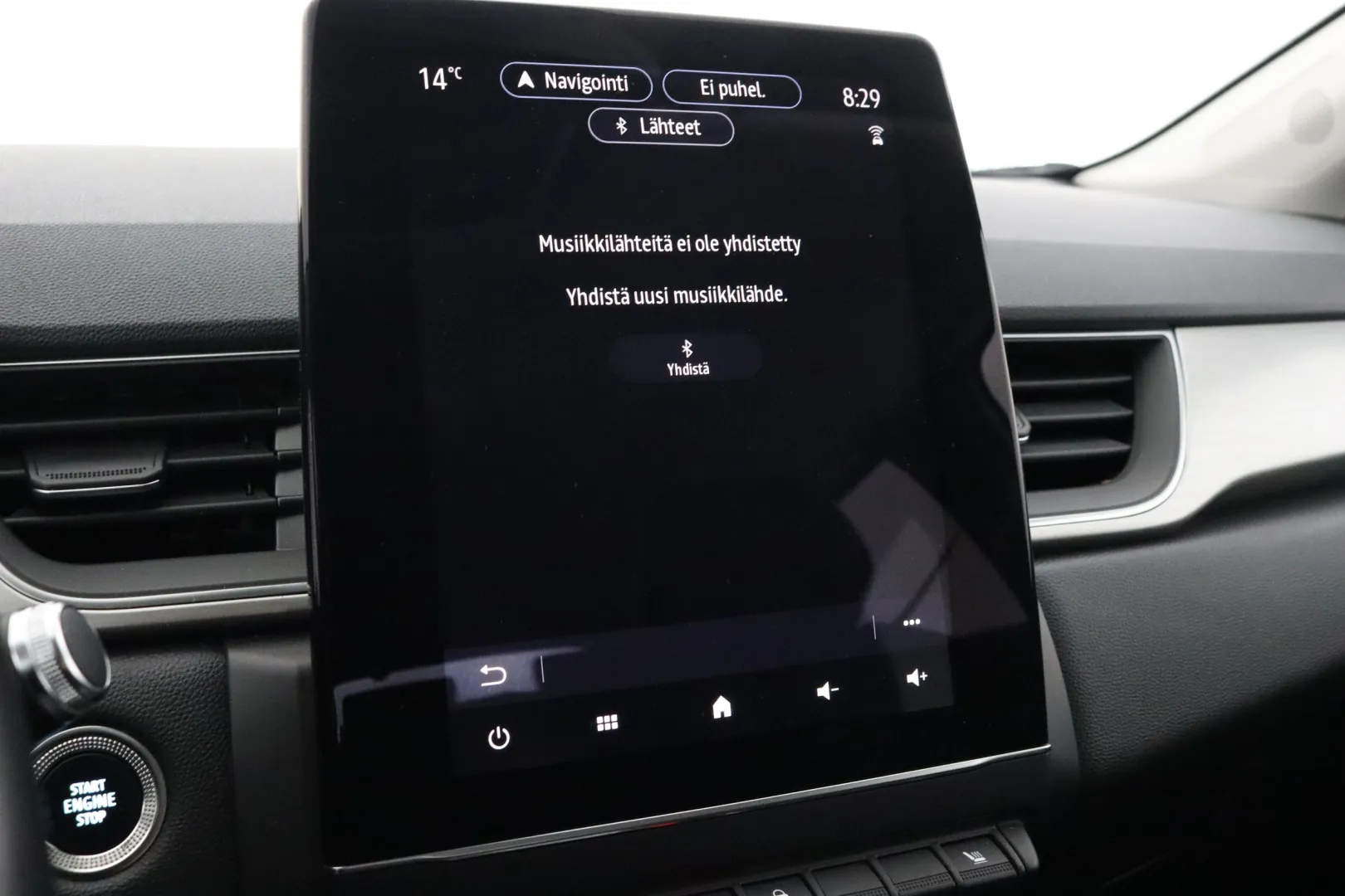 RENAULT Captur NMG-314 carousel image