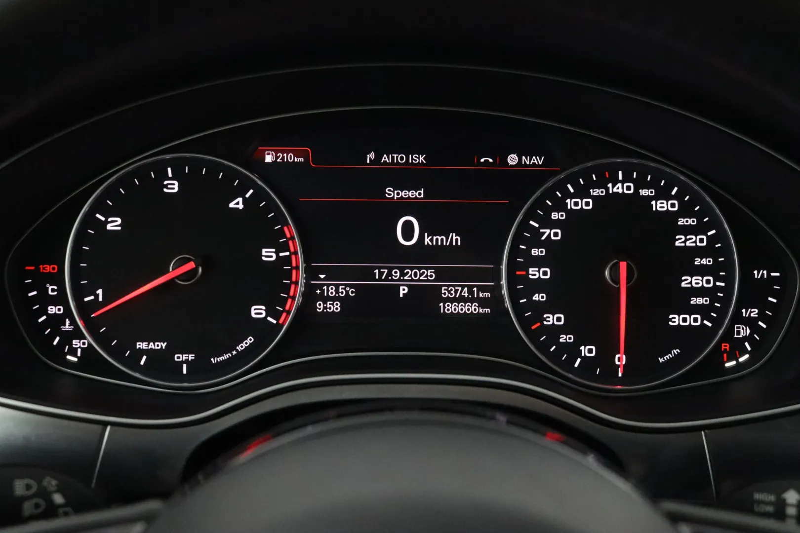 AUDI A6 NKG-986 carousel image