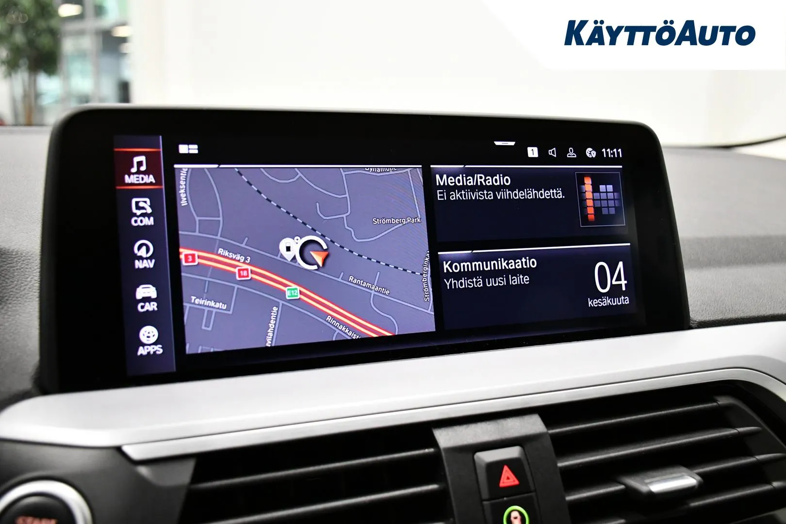 BMW X4 OZA-550 carousel image