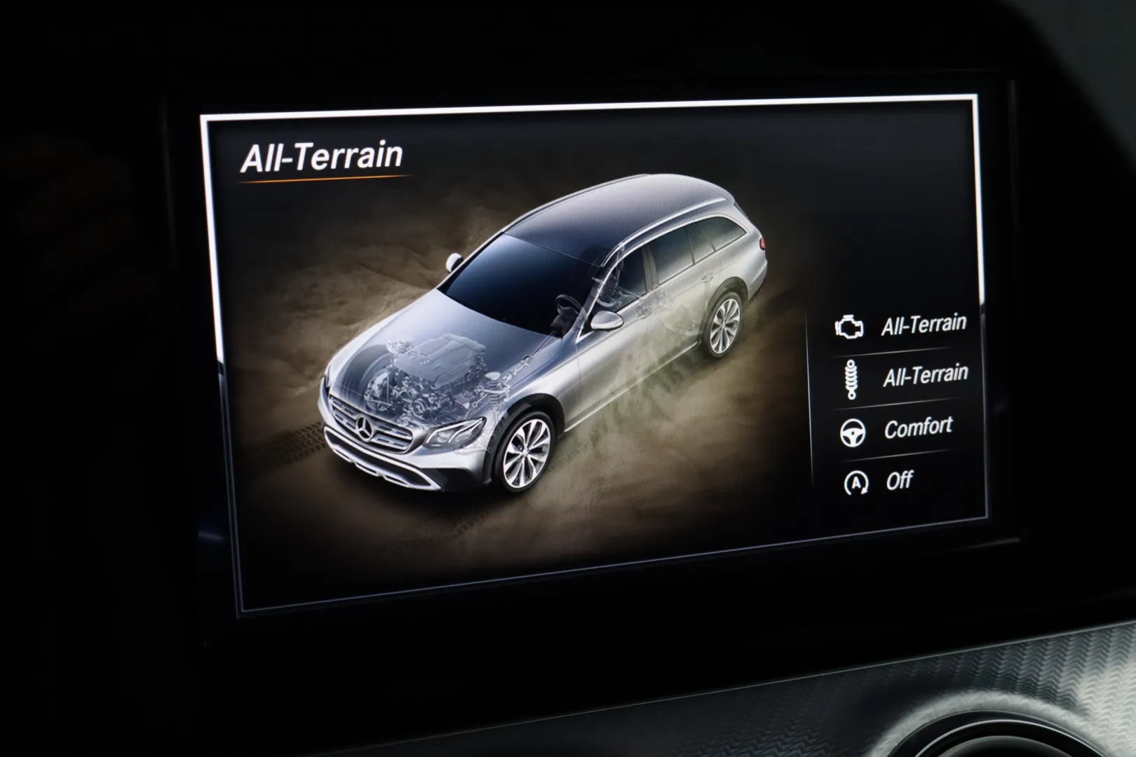 MERCEDES-BENZ E IZE-329 carousel image