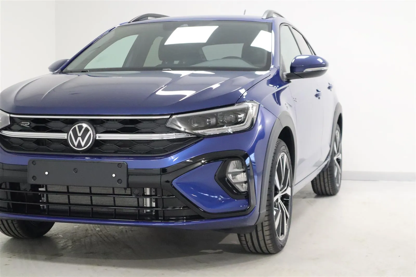 Volkswagen Taigo XSX-707 carousel image