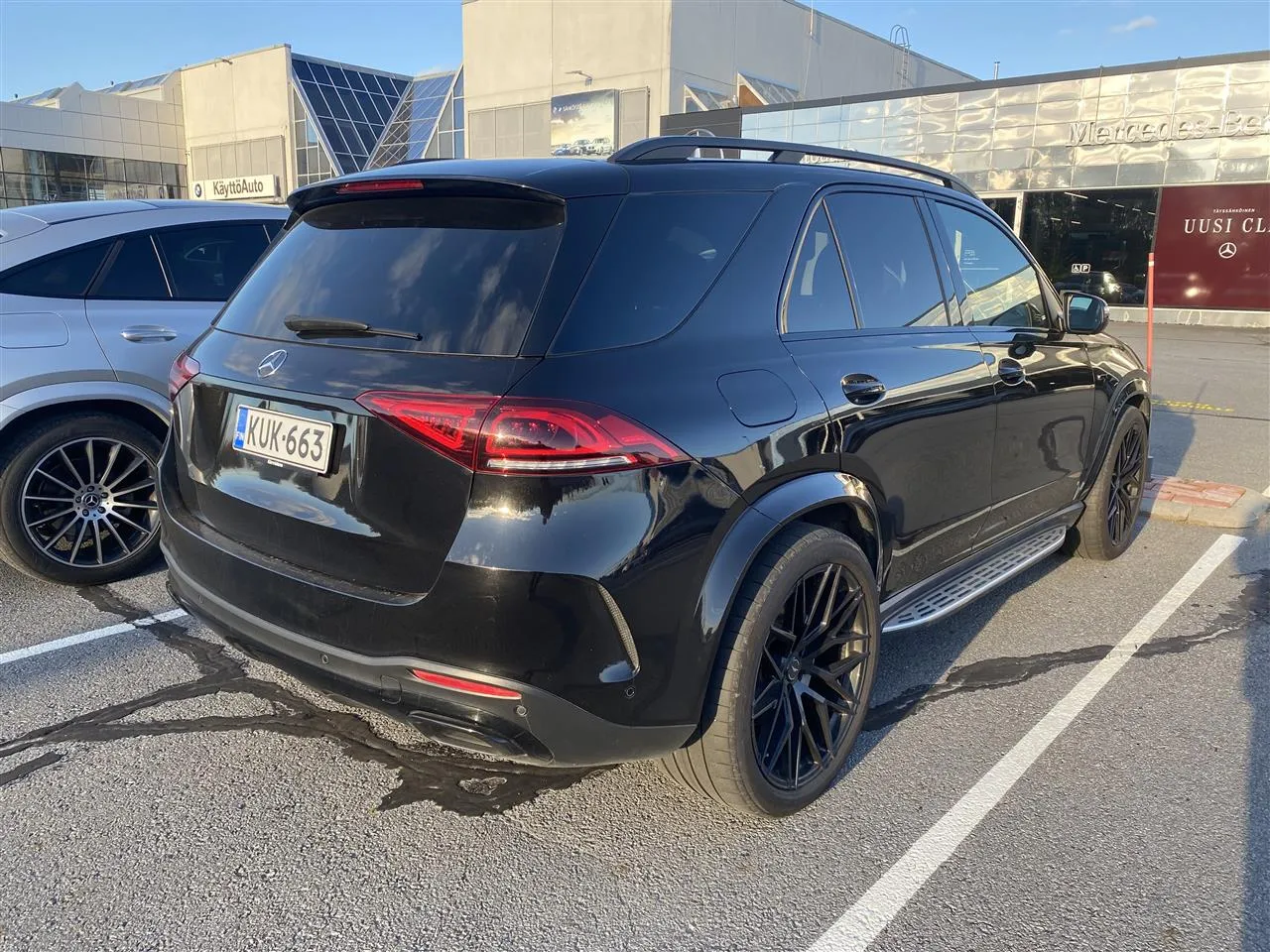 MERCEDES-BENZ GLE KUK-663 carousel image