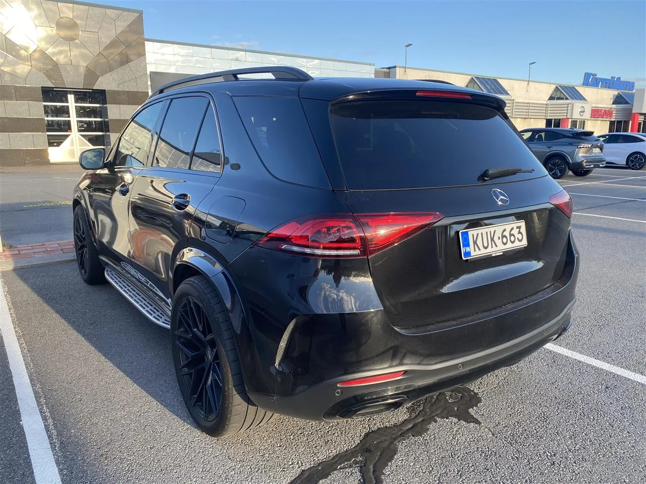 MERCEDES-BENZ GLE KUK-663 carousel image