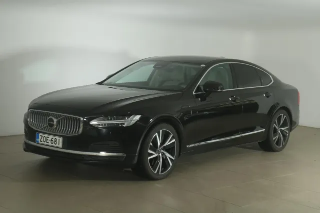 VOLVO S90 ZOE-681
