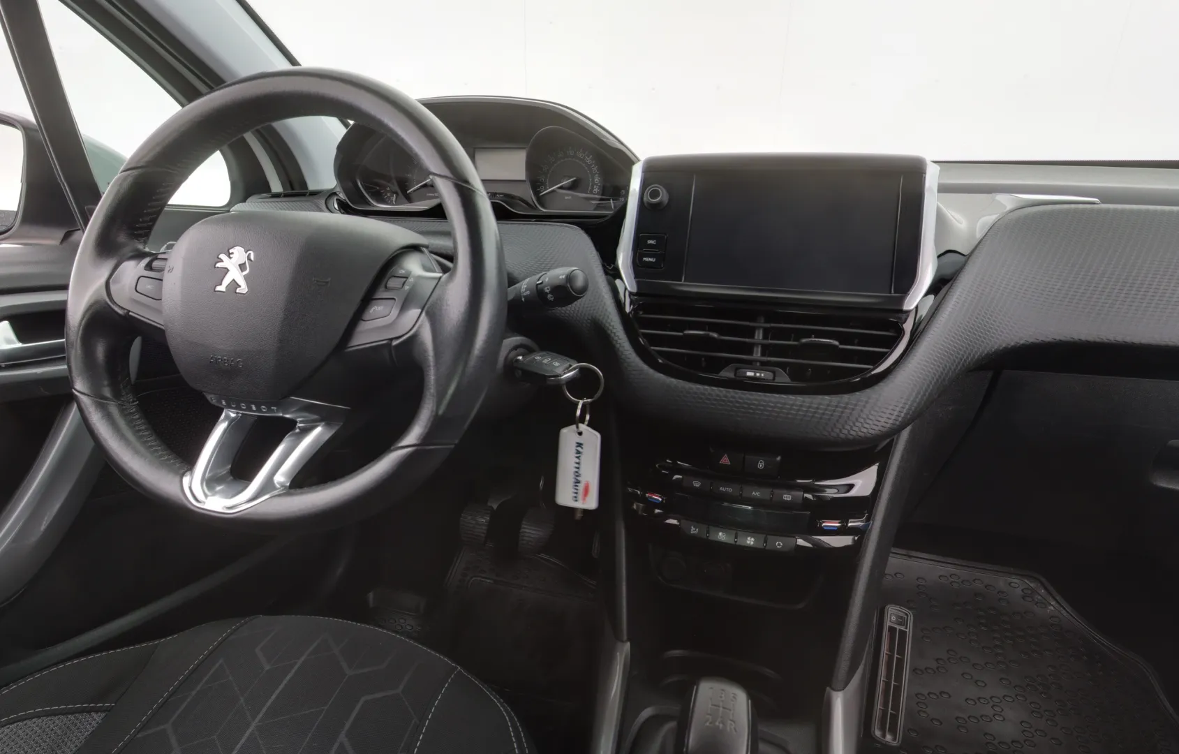Peugeot 2008 NLI-916 carousel image