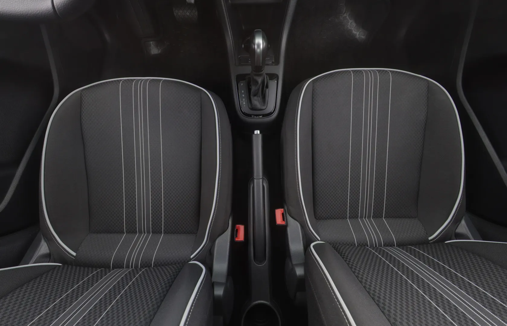 SEAT Mii electric CPF-725 carousel image