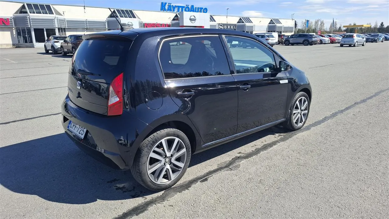 SEAT Mii electric CPF-725 carousel image