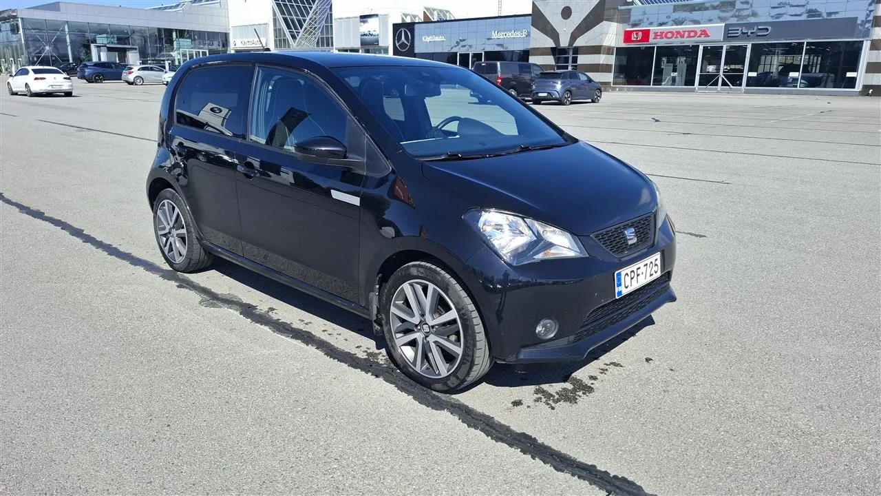 SEAT Mii electric CPF-725 carousel image