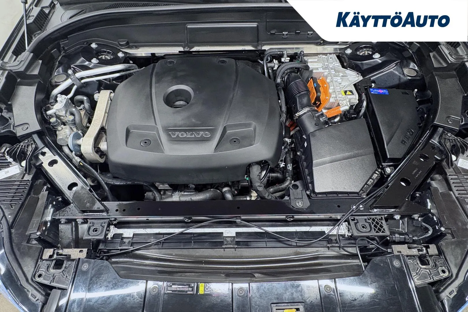 VOLVO XC60 XSV-778 carousel image