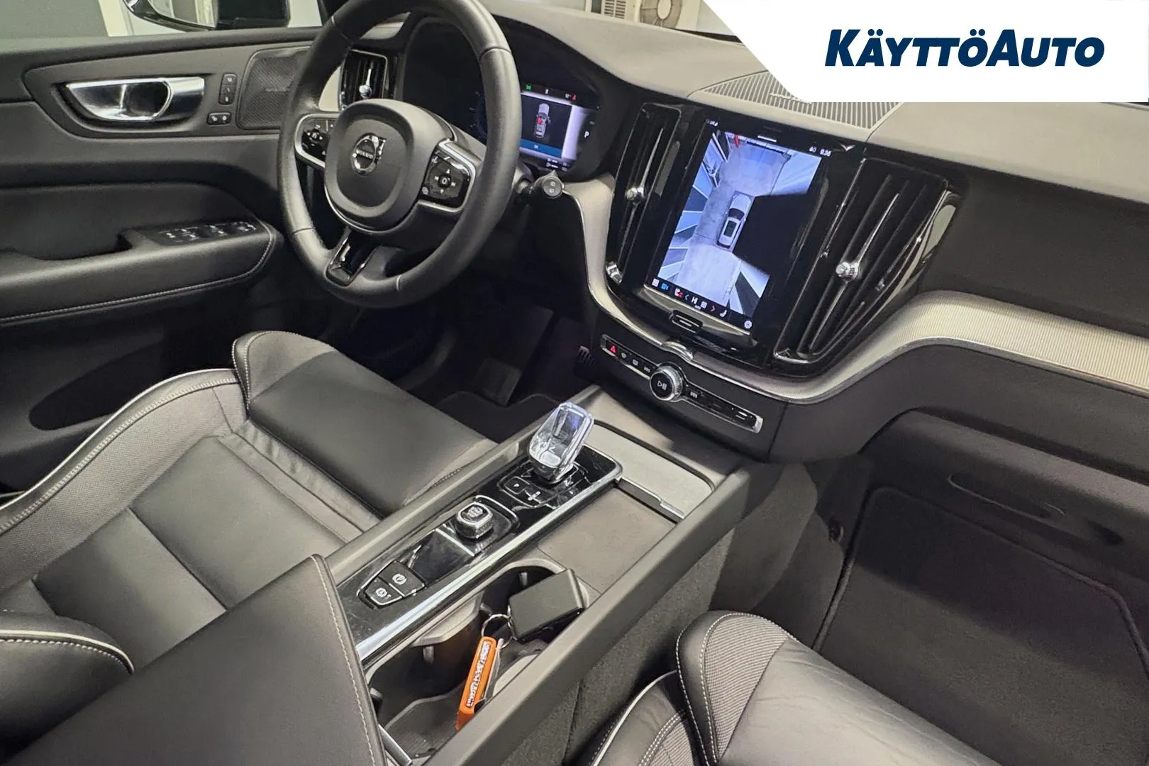 VOLVO XC60 XSV-778 carousel image