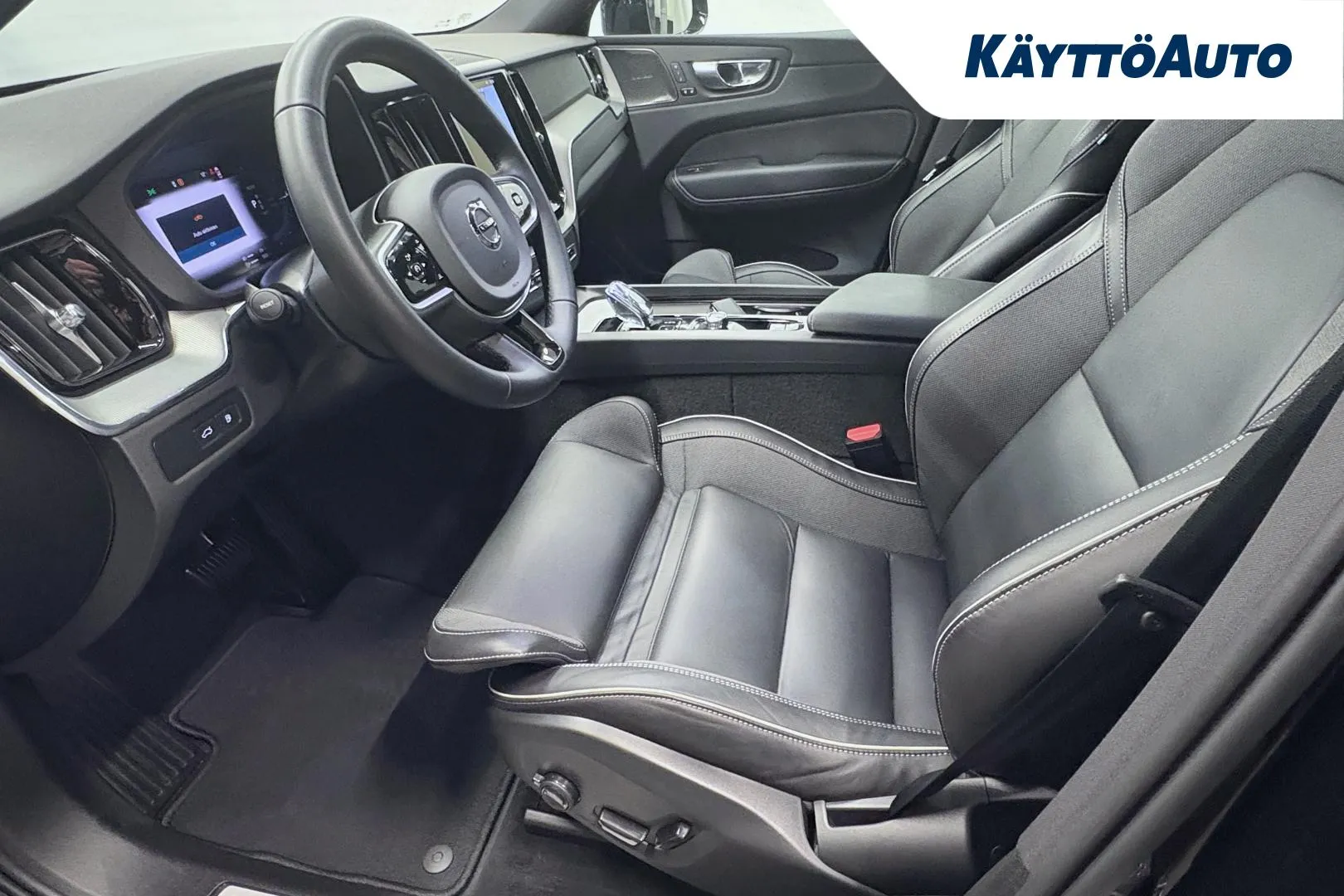 VOLVO XC60 XSV-778 carousel image