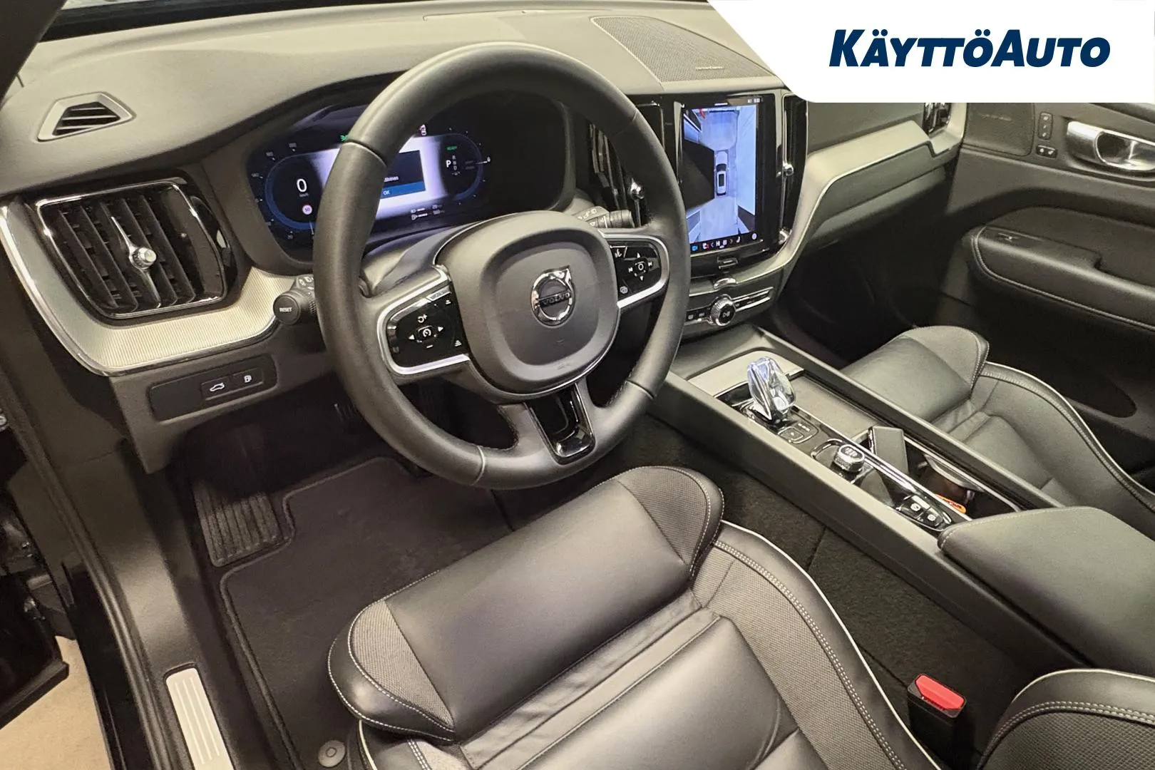 VOLVO XC60 XSV-778 carousel image