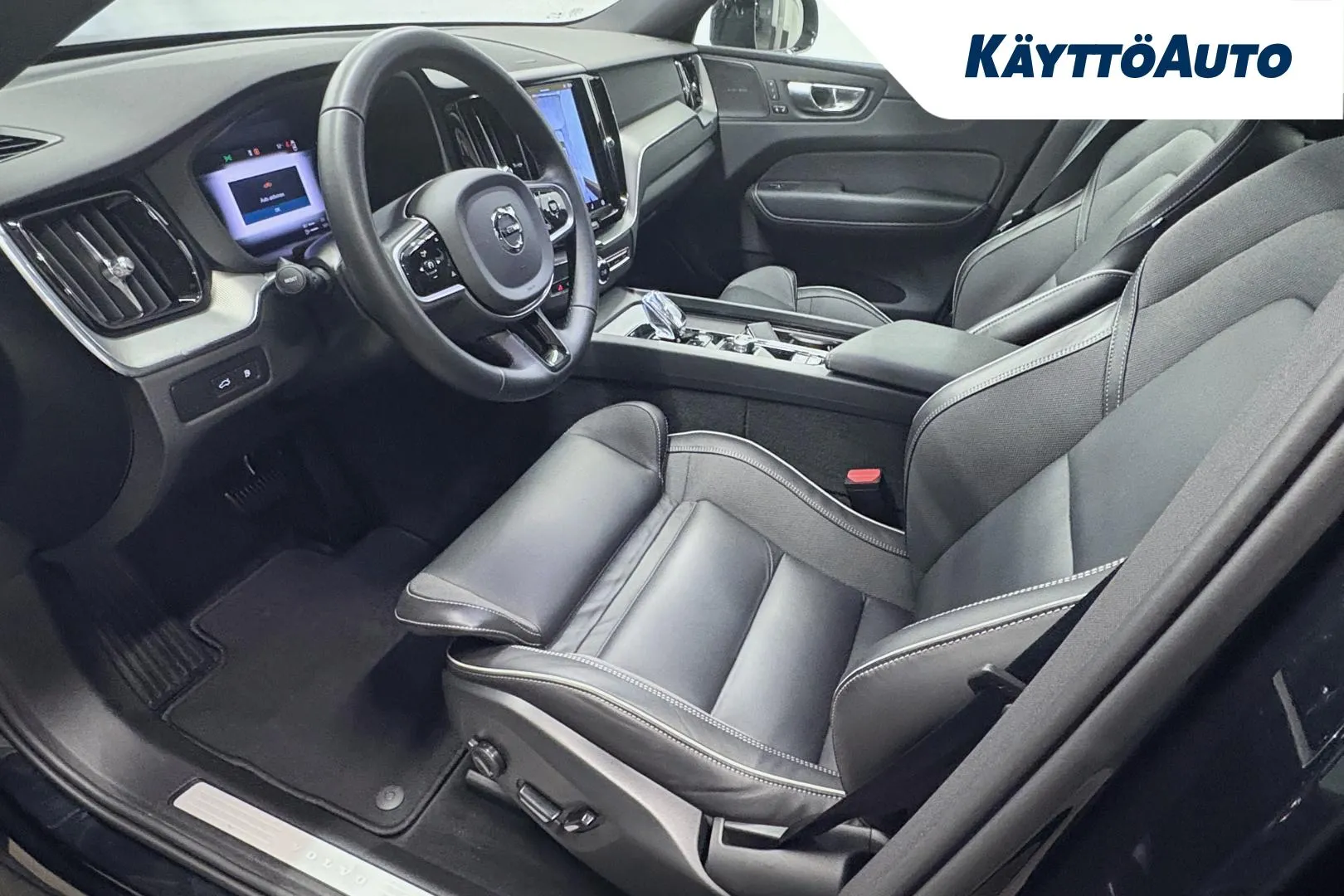 VOLVO XC60 XSV-778 carousel image