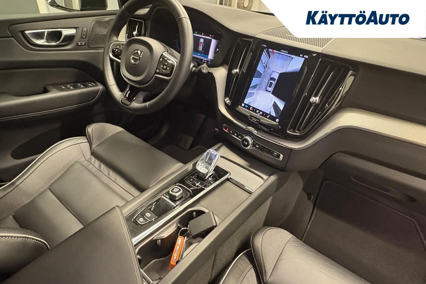 VOLVO XC60 XSV-778 carousel image