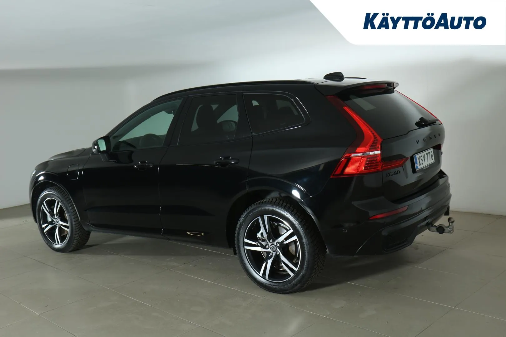 VOLVO XC60 XSV-778 carousel image