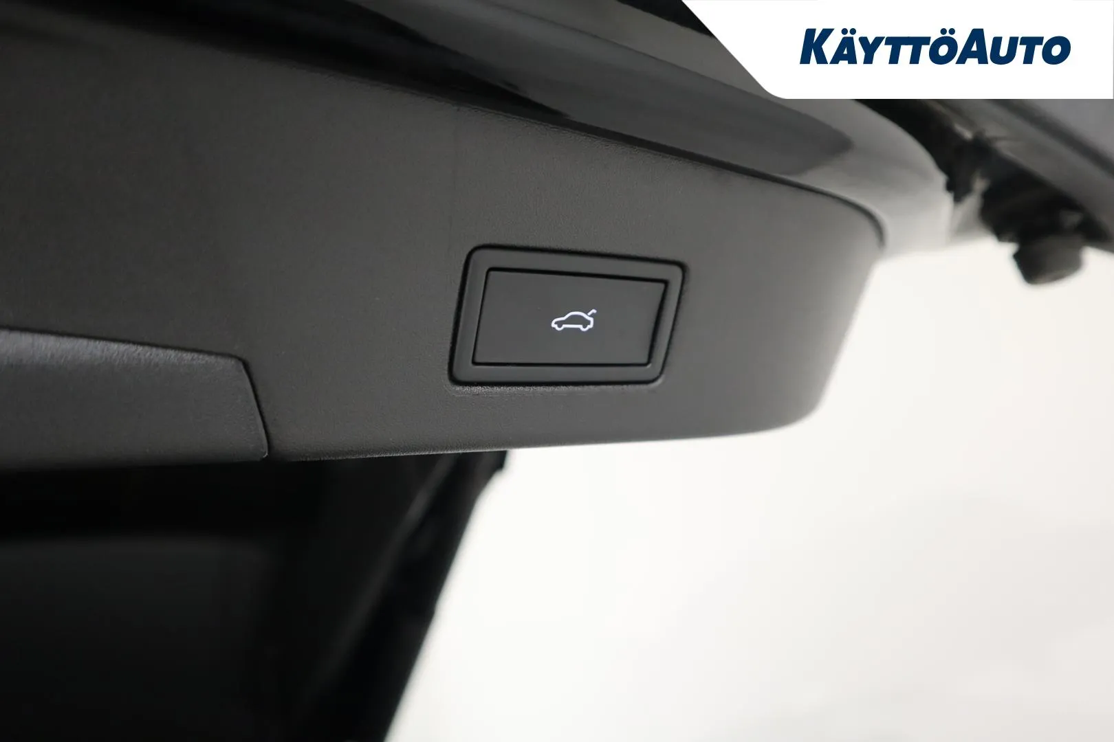 VOLKSWAGEN ID.4 EVN-170 carousel image