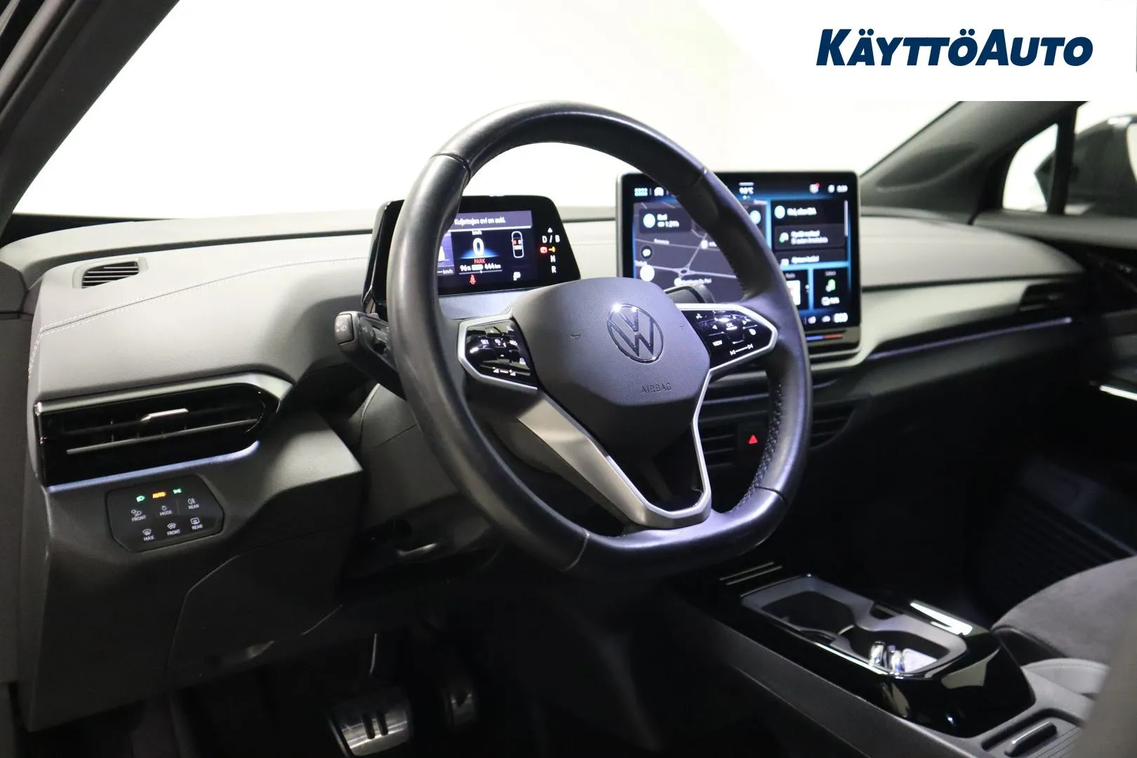 VOLKSWAGEN ID.4 EVN-170 carousel image