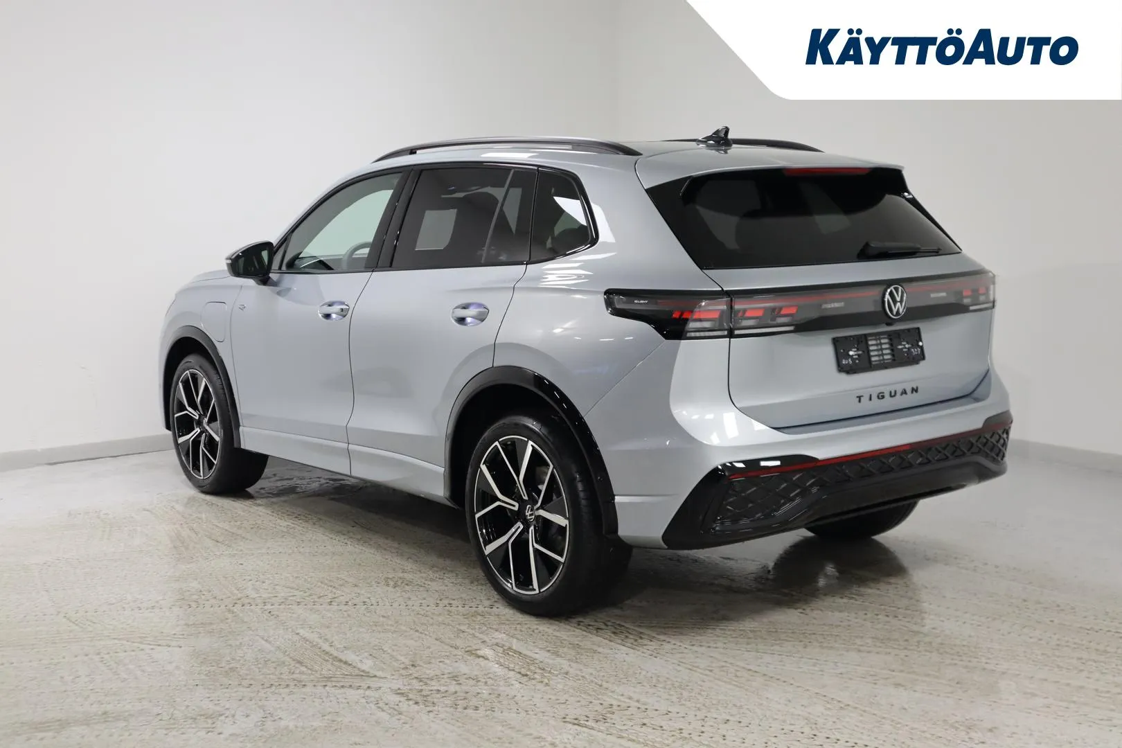 Volkswagen Tiguan MRH-271 carousel image