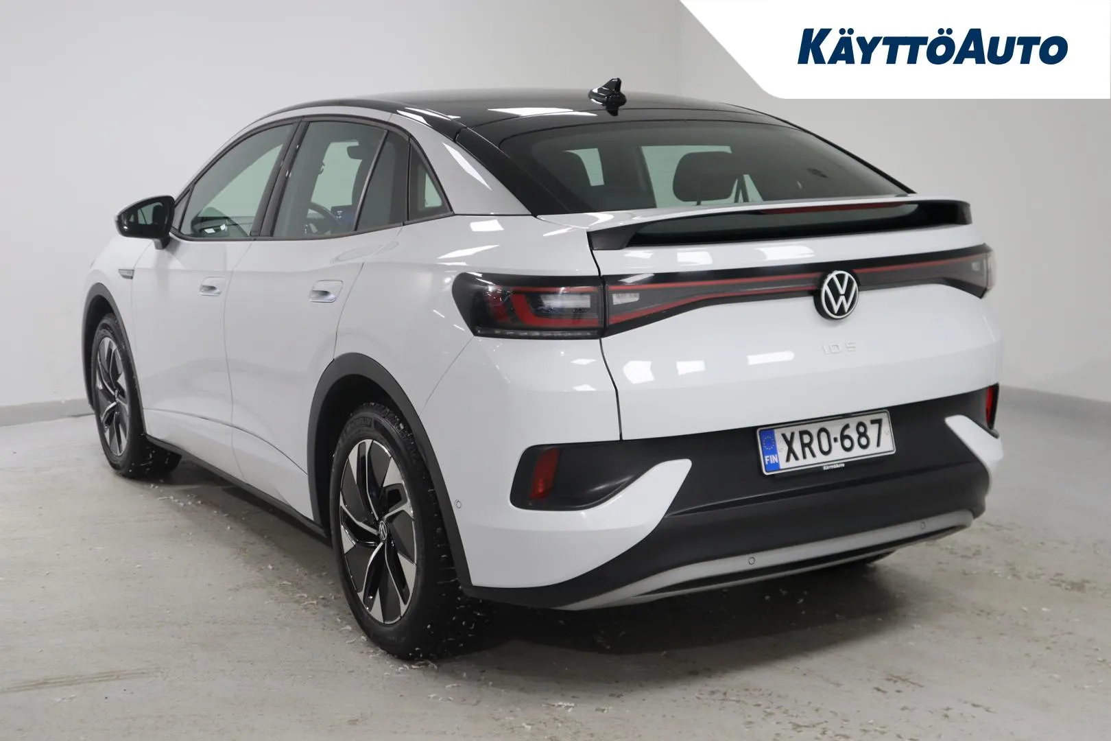 VOLKSWAGEN ID.5 XRO-687 carousel image