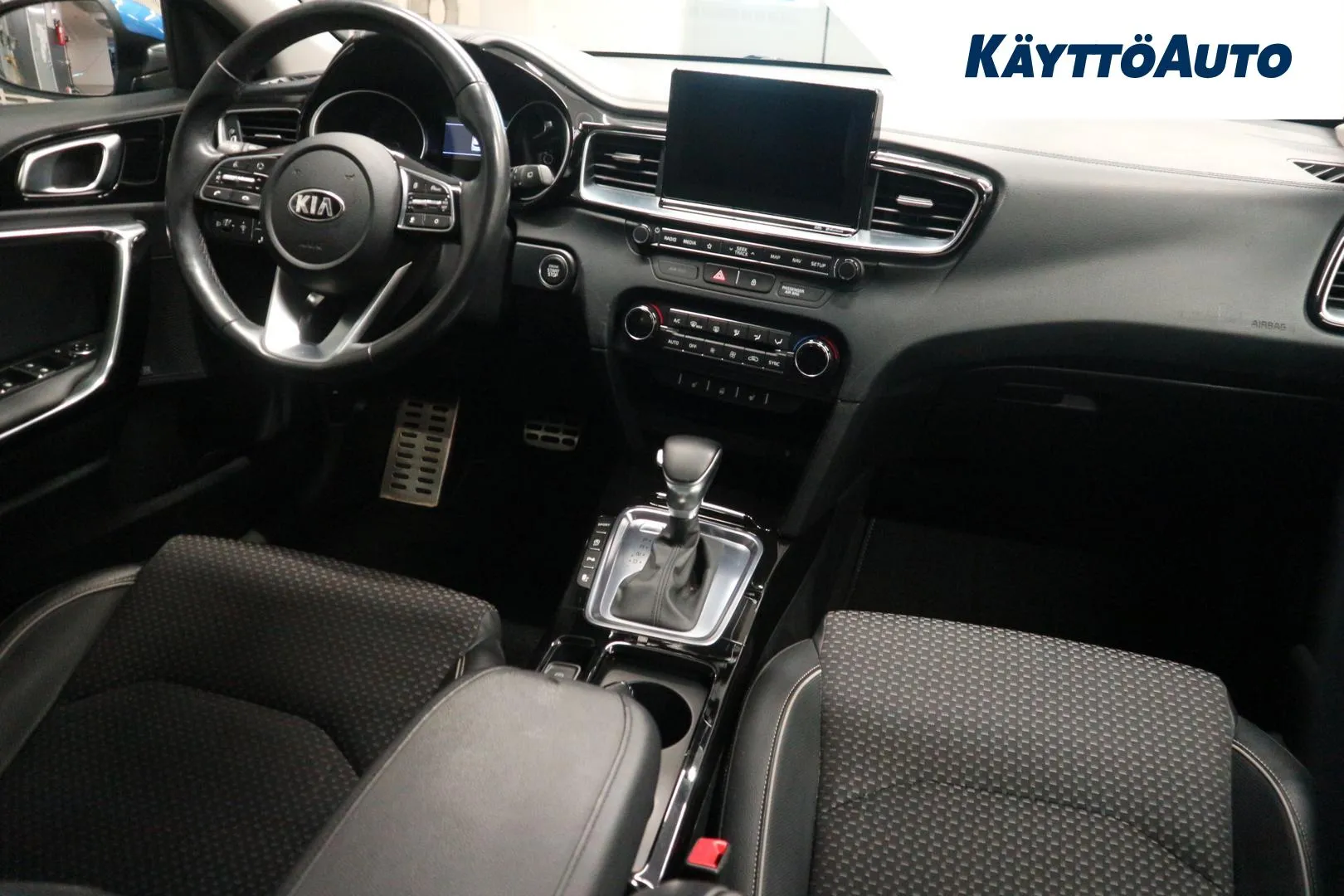KIA Ceed ERA-173 carousel image