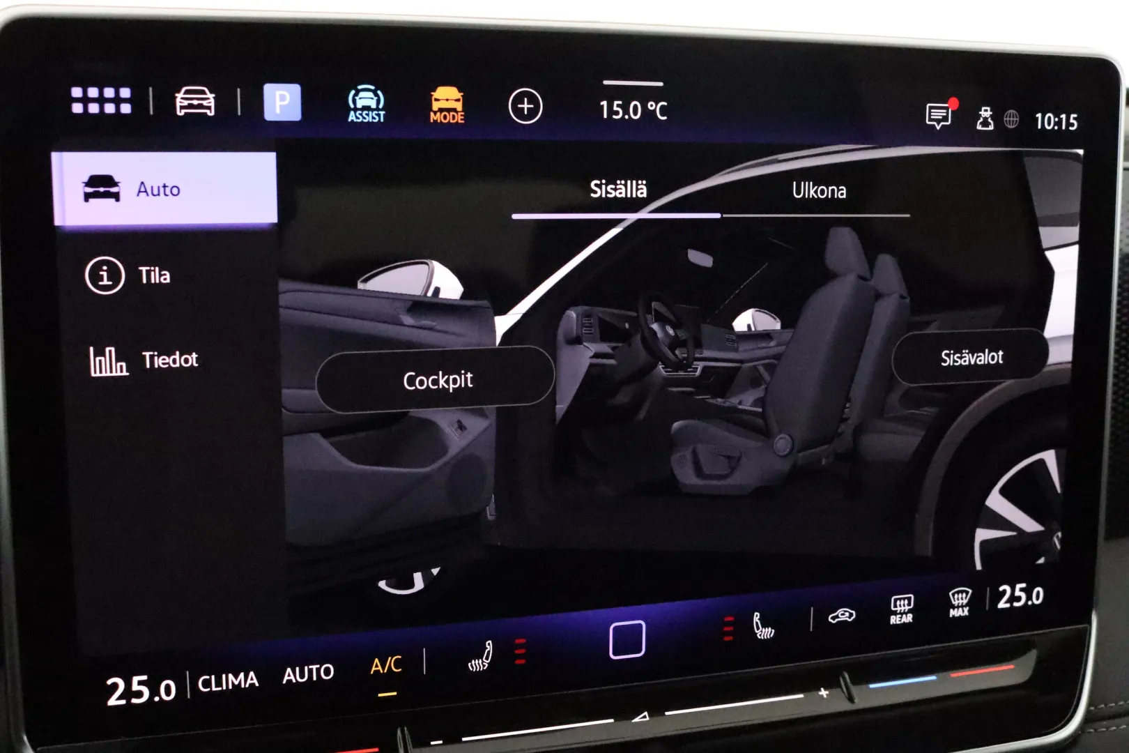 VOLKSWAGEN Tiguan ZPE-235 carousel image