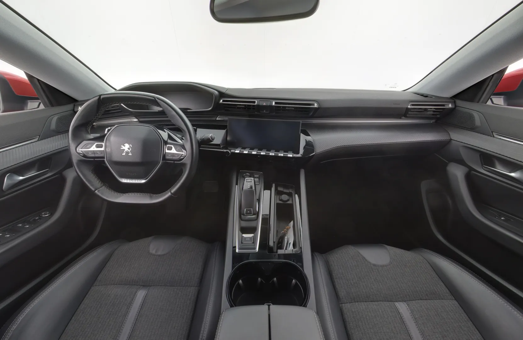 PEUGEOT 508 SXZ-308 carousel image